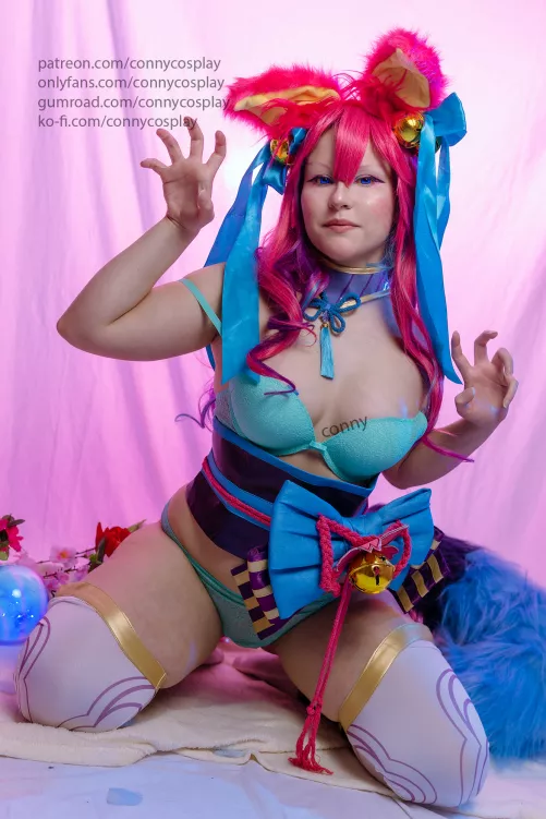 Ahri from League of Legends by connymi