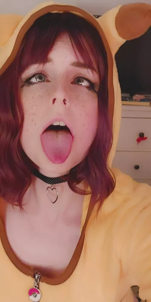 Aim for my tongue 🤪