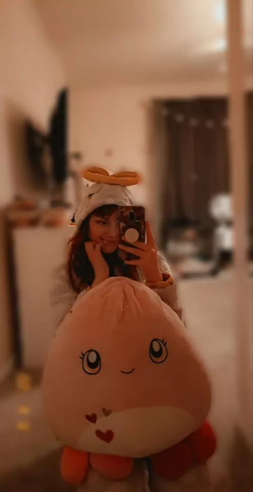 All comfy and ready for bed 🥺💖