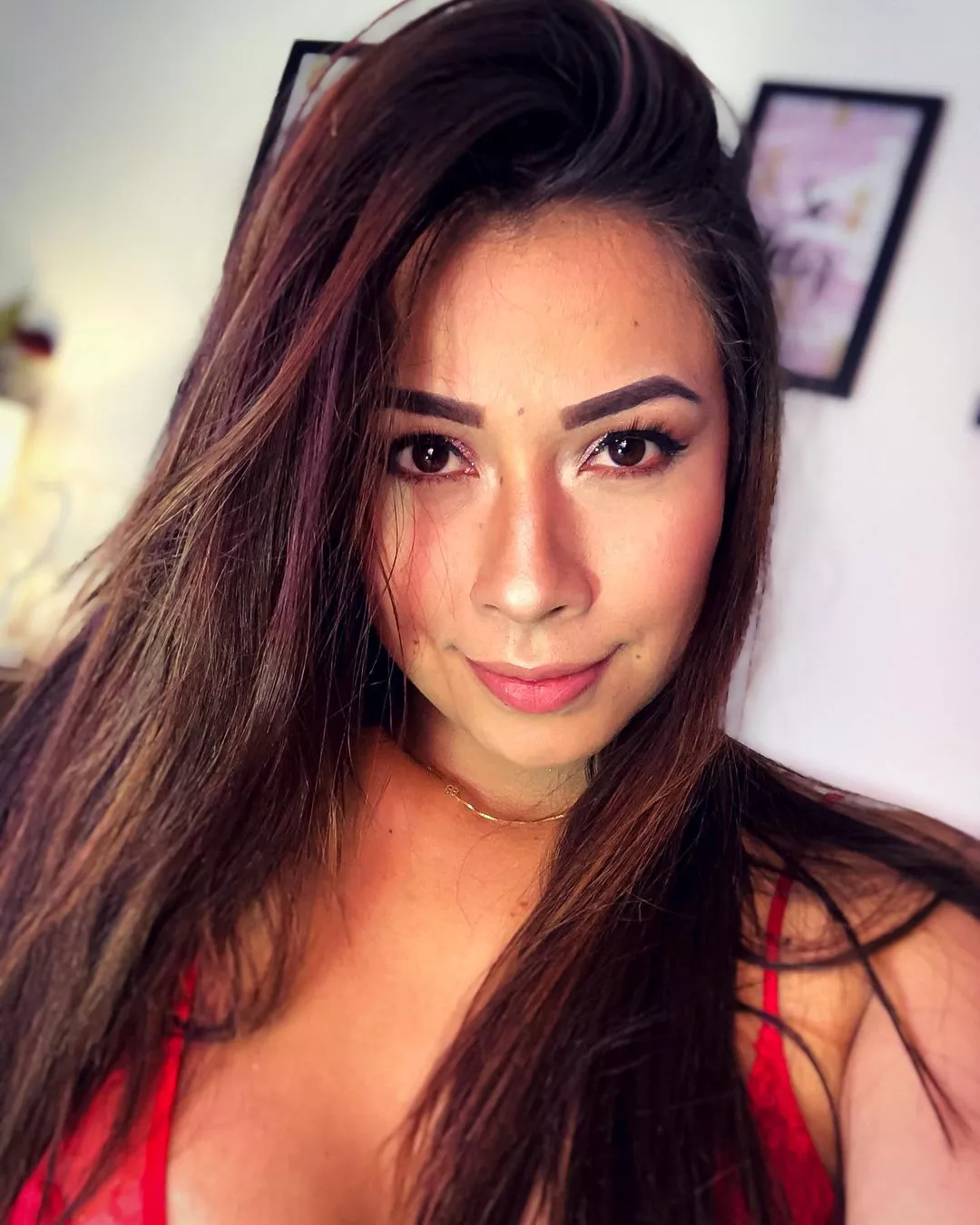 all natural brunette beauty all natural brunette beauty