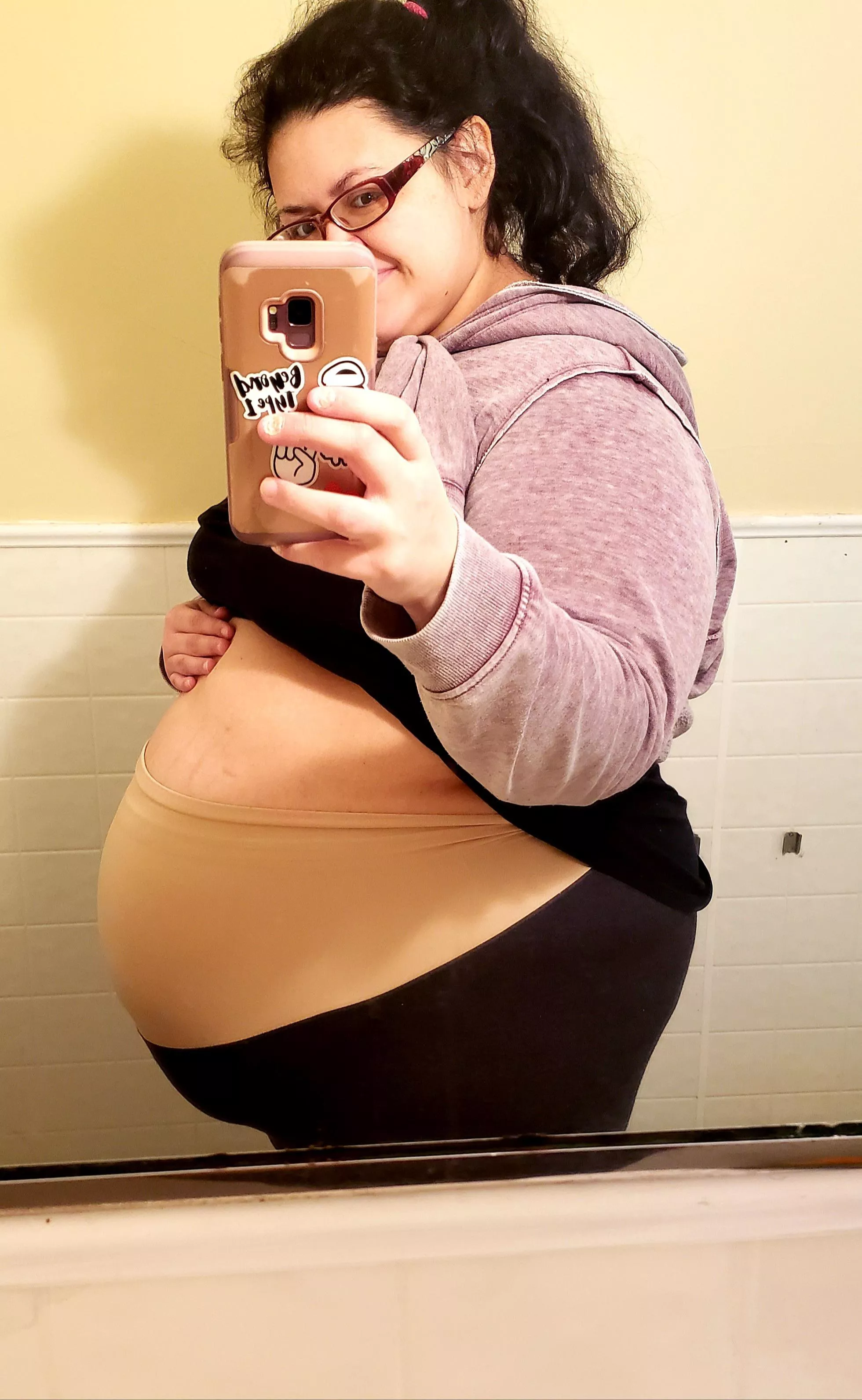 Almost 36 weeks! Ready to get milky 🥛💦💦