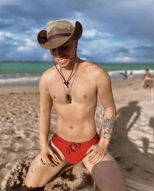 Alyssa Hunter on her boy IG (@joshua.enrique)