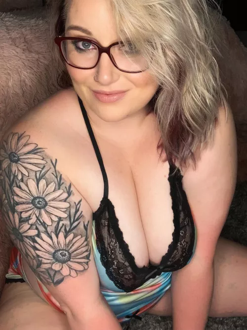 Am I pretty enough for you? 😘