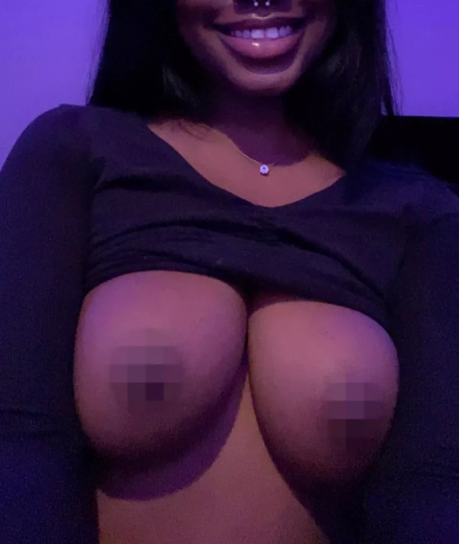 Am I worth your time? 😘