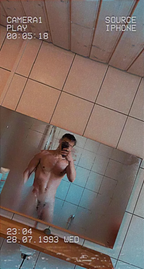 Another mirror pic. Thoughts? (M18) add me on sc btw (bradsmith.03)