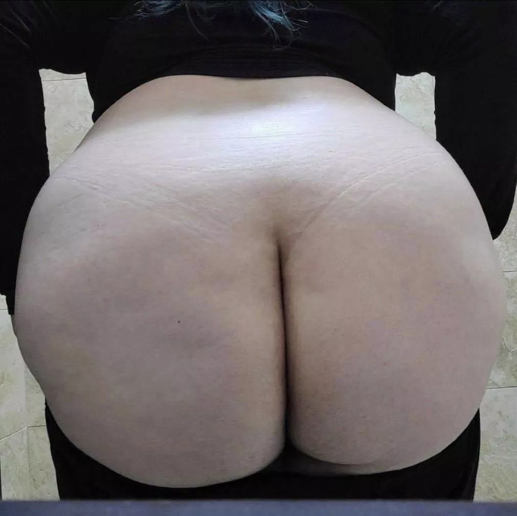 Any Bbw booty lovers here