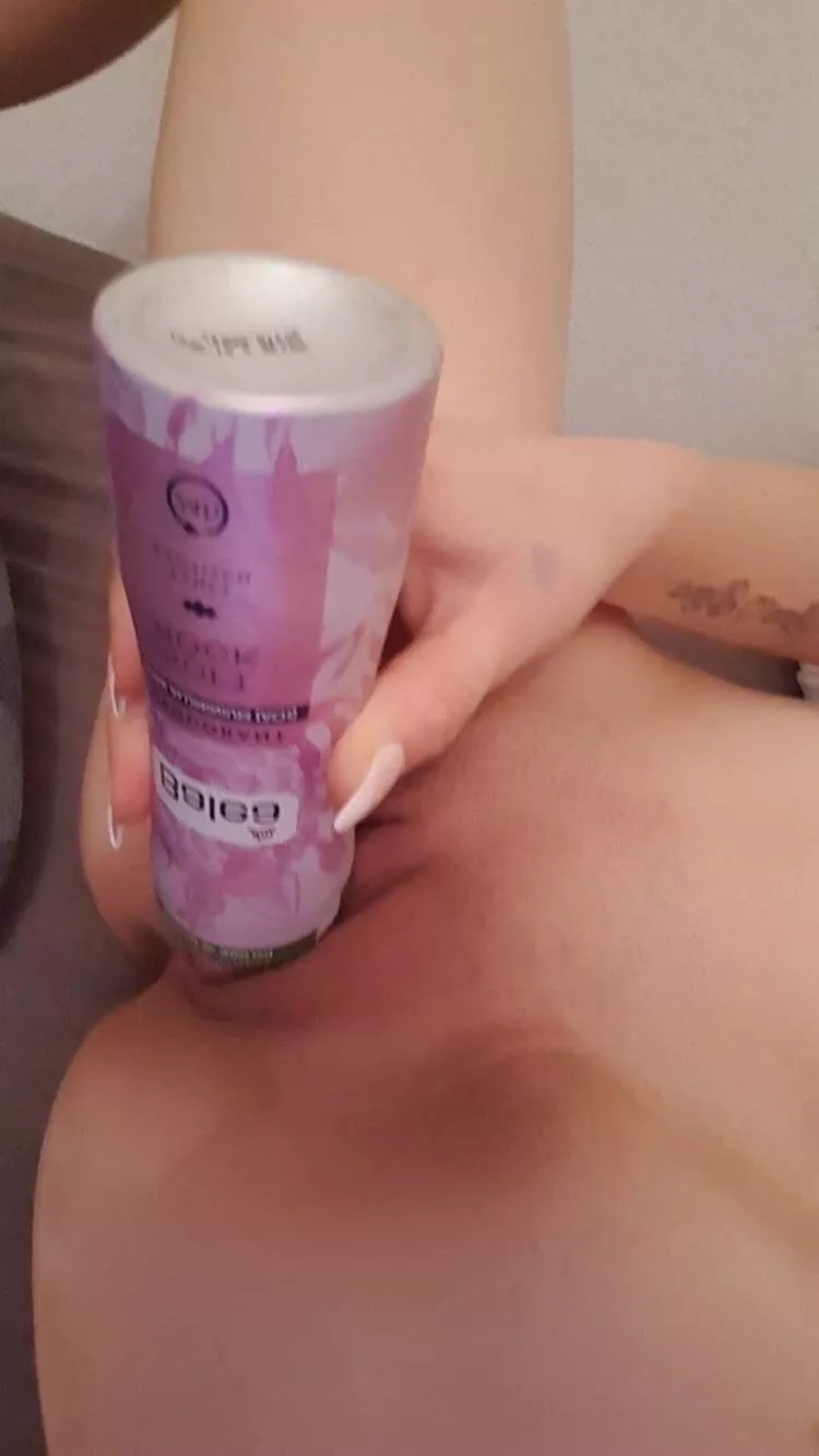 Any ladies like what they see? 👅