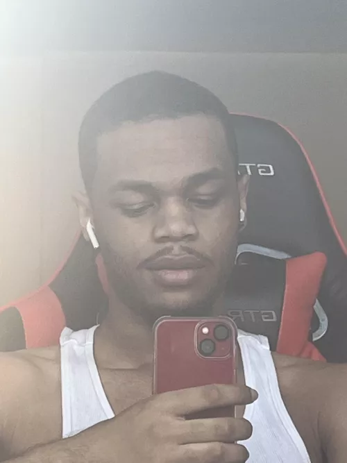 Any pc/ps4 gamers?😇