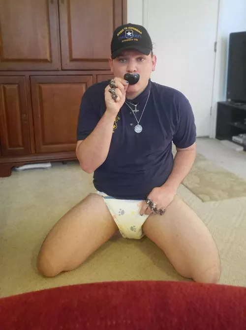 anybody else love to dress up while diapered? Here's my recent outfit, a baby cop π