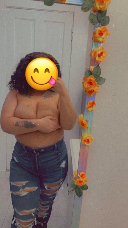 Anybody like mom bods?