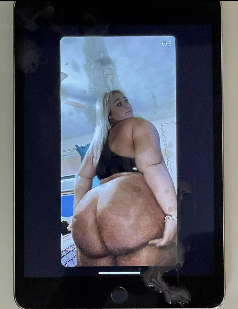 Anyone got more of this thick slut? Will trade my wife for her. Kik mfcouplehavefun