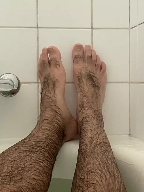 Anyone into hairy feet?