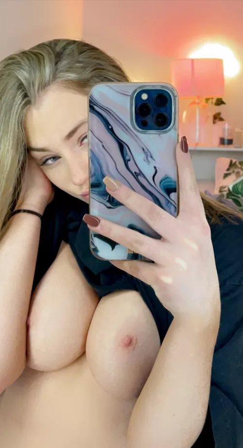 Anyone like my tits?😊