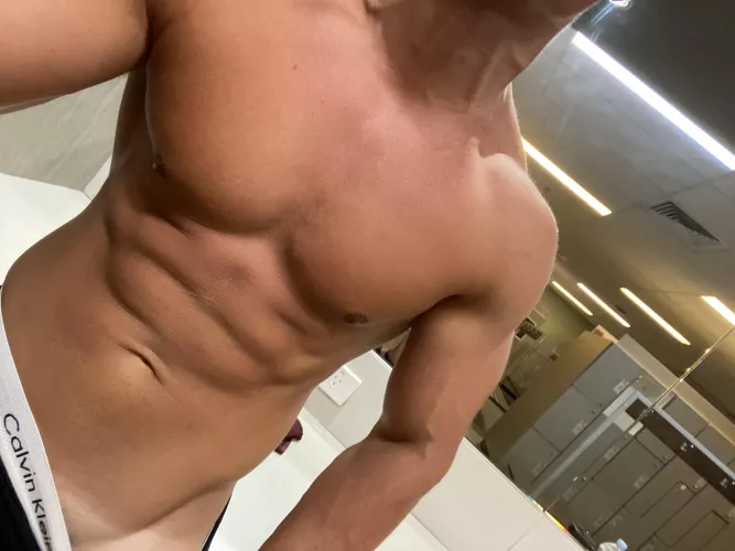 Anyone looking for fun message me x