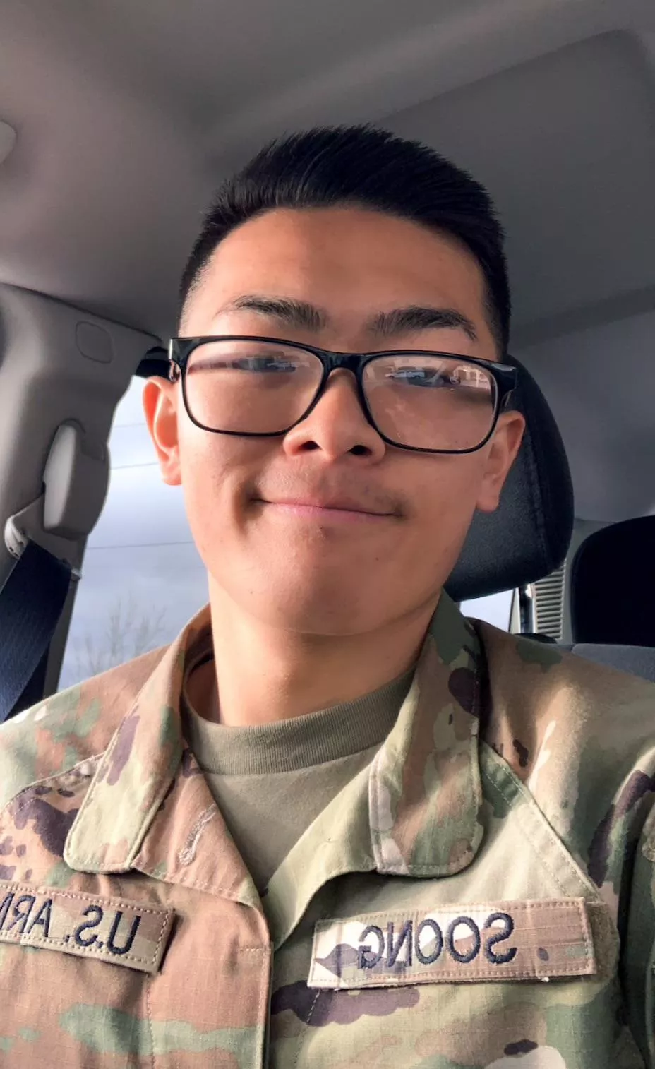 Anyone playing on Azena server in Lost Ark?