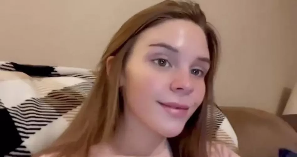 Anyone recognize her?