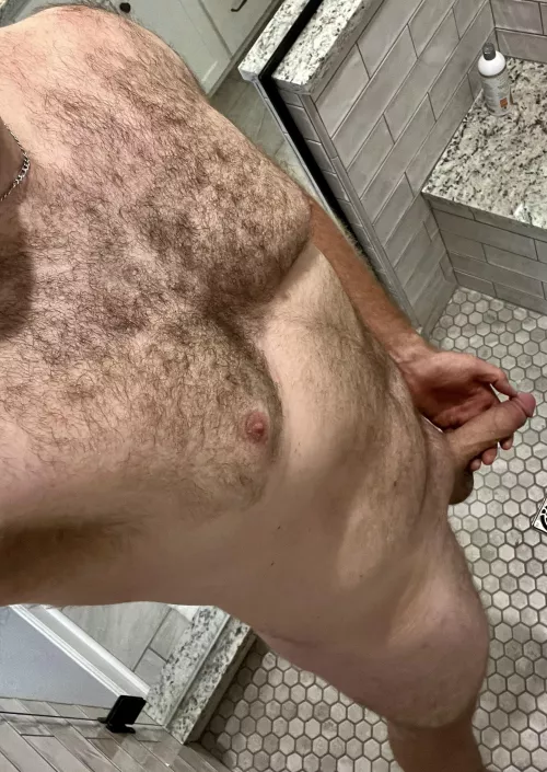 Anyone wanna come help me make it hard? (29m) 6’9”