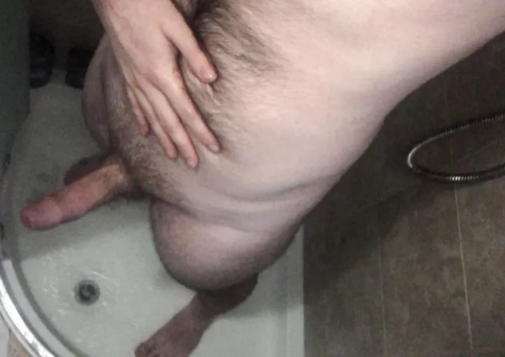 Anyone want to join me in the shower? To save water, obviously 💦