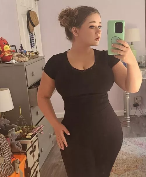 are my curves in this outfit enough to turn you on?
