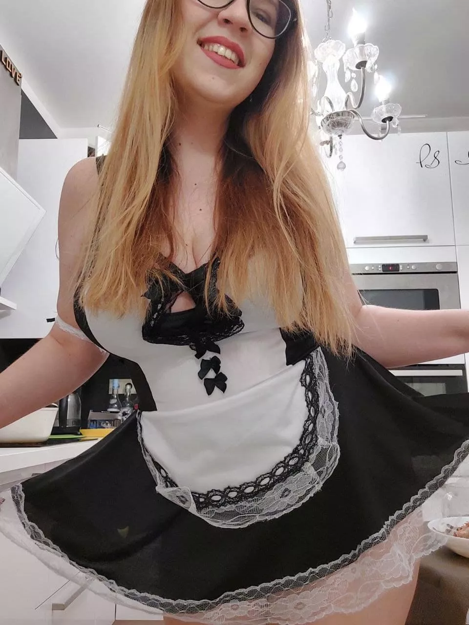 Are nerdy girls like me your type? | Dropped link in comments and in my profile