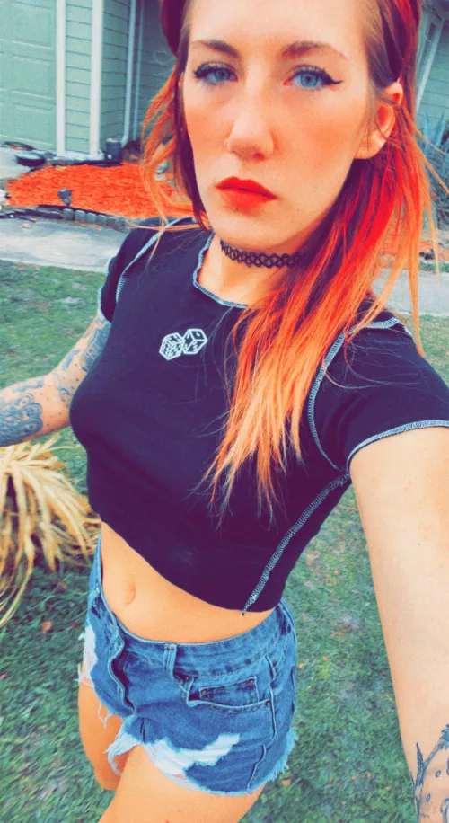 Are you a Gambler ? 🎰 Take a chance on me 😉 Do you like my top?🎲