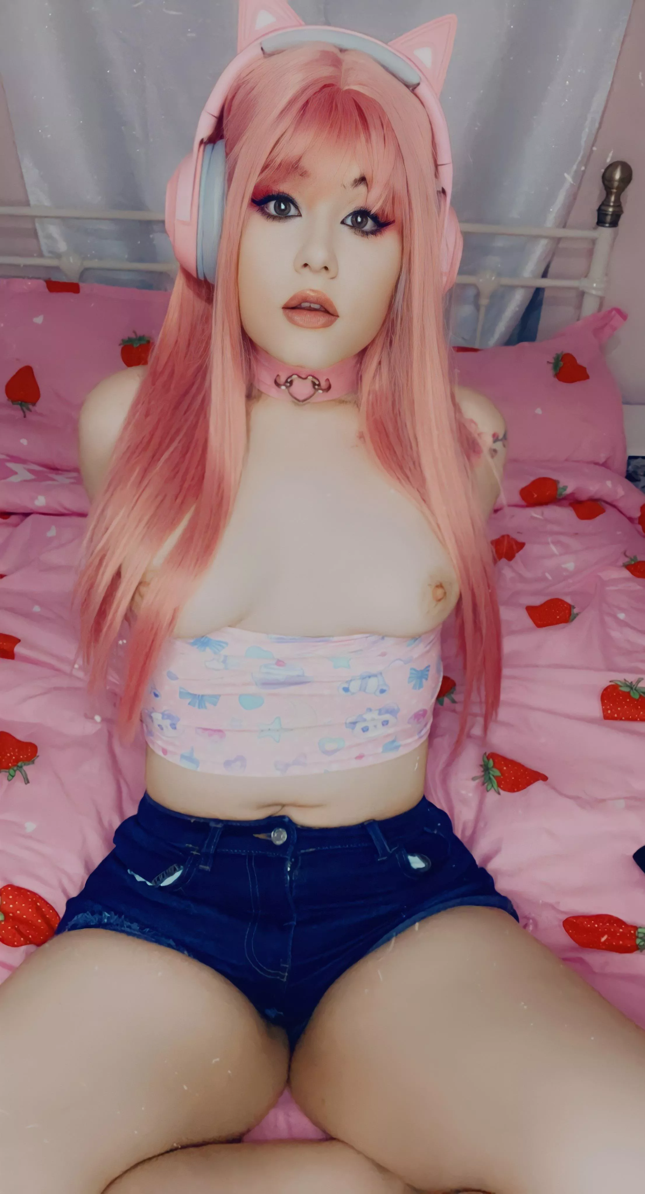 😏Are you looking into my eyes?🤭