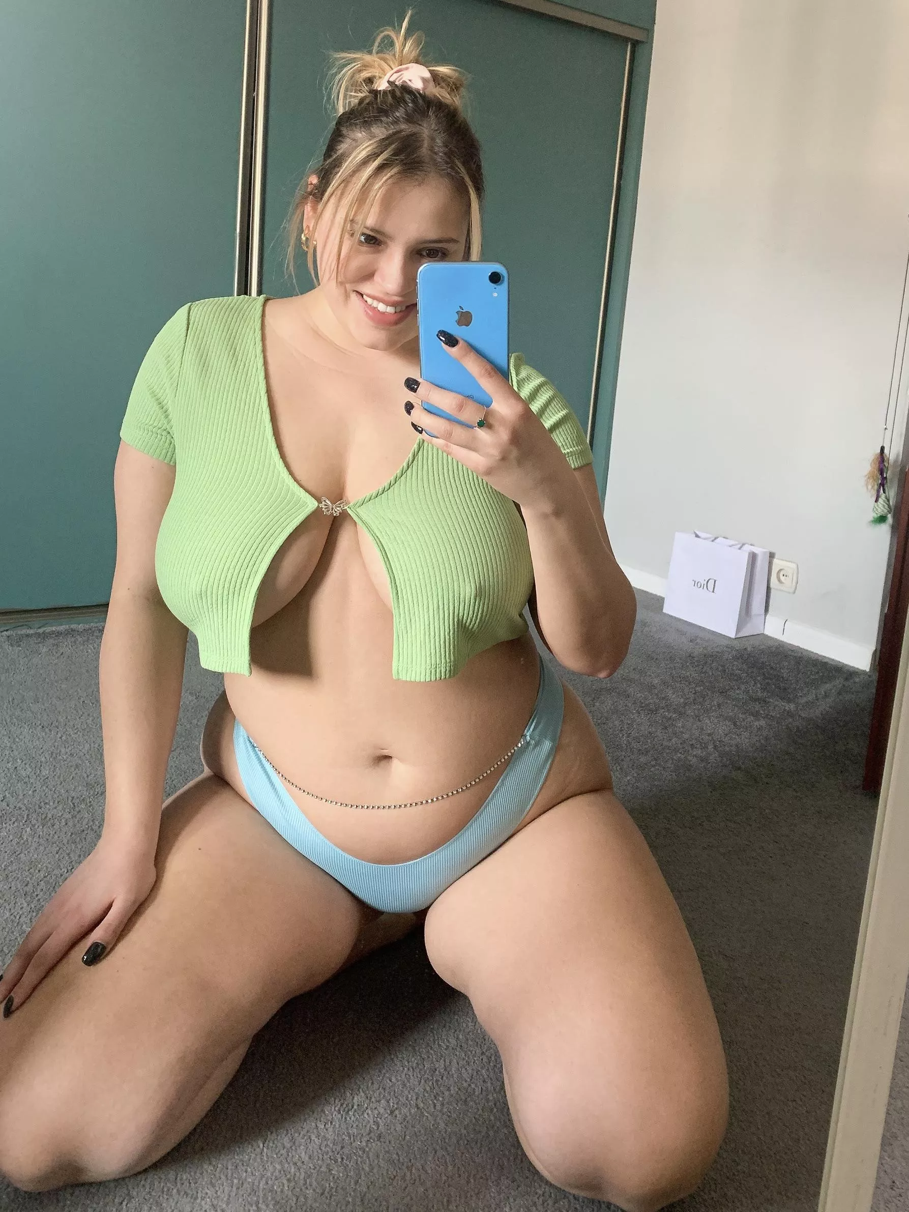 Are you ready for spring colors ?