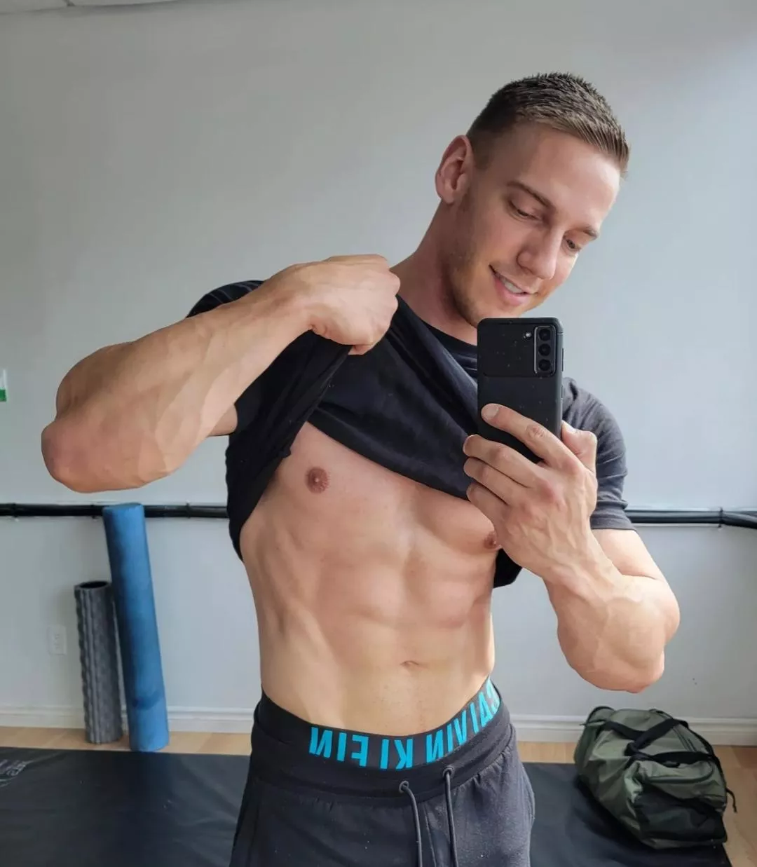 Are you working out this week-end ? 😁