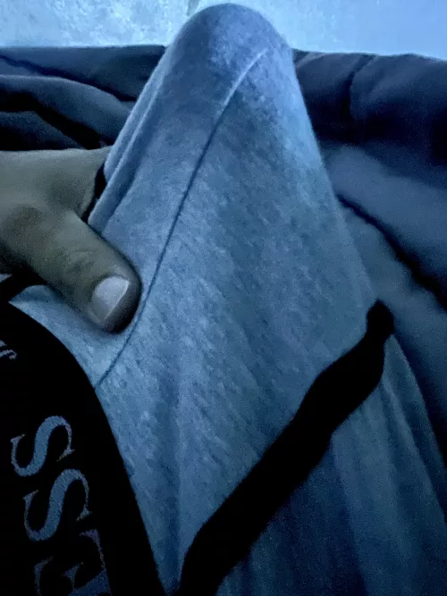 As I scroll Reddit content