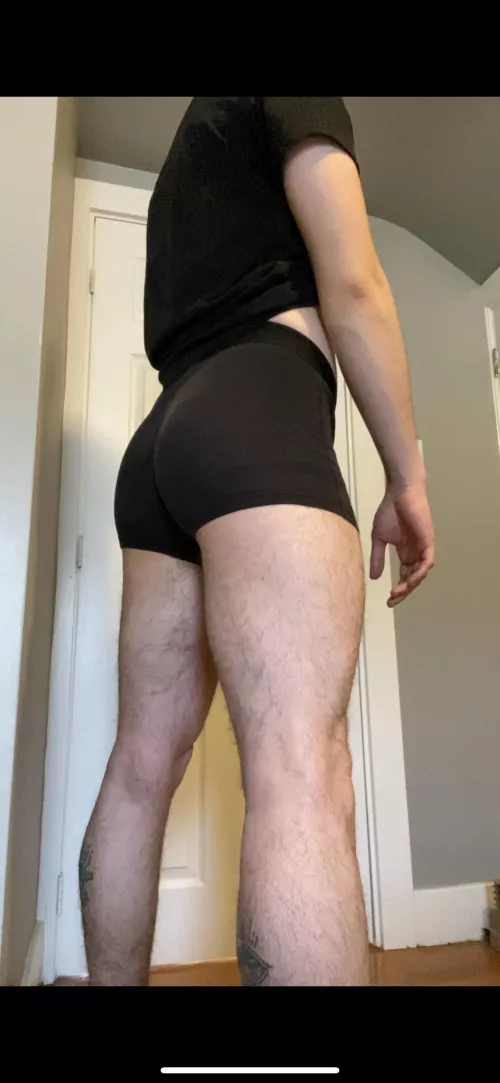 Ass feels like it was split in two after a heavy leg day 😵‍💫
