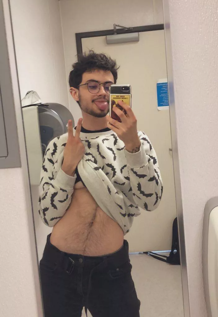 at the dmv, who’s gonna keep me company while I wait in line?