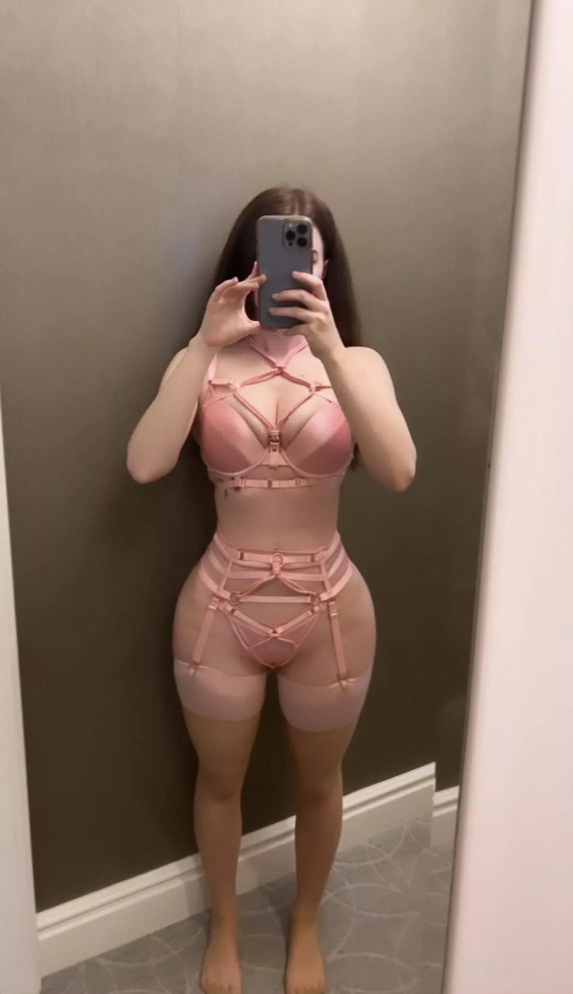 Baby making hips 😋