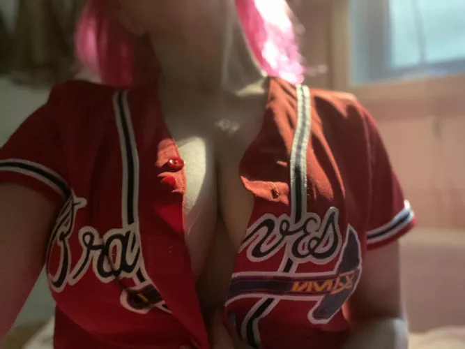 Baseball is back baby. Go bravos ๐
