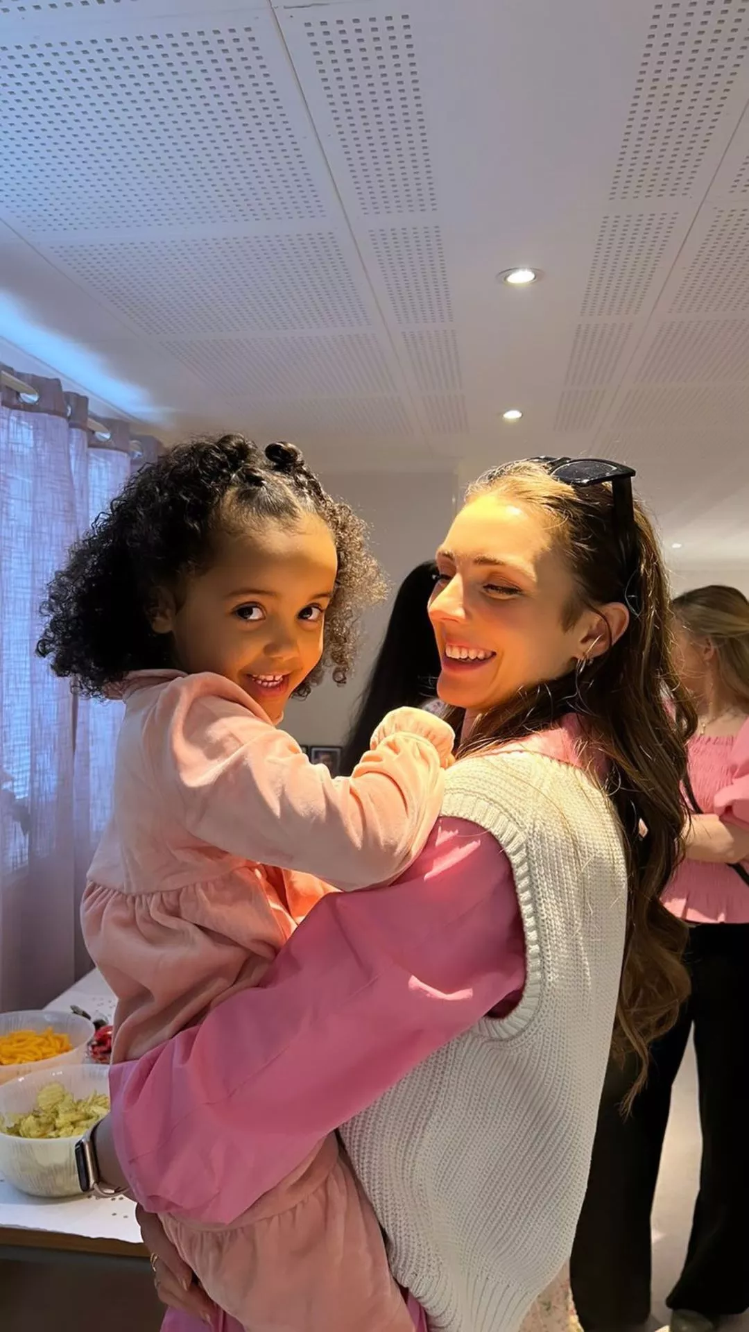 beautiful chloe kalvo