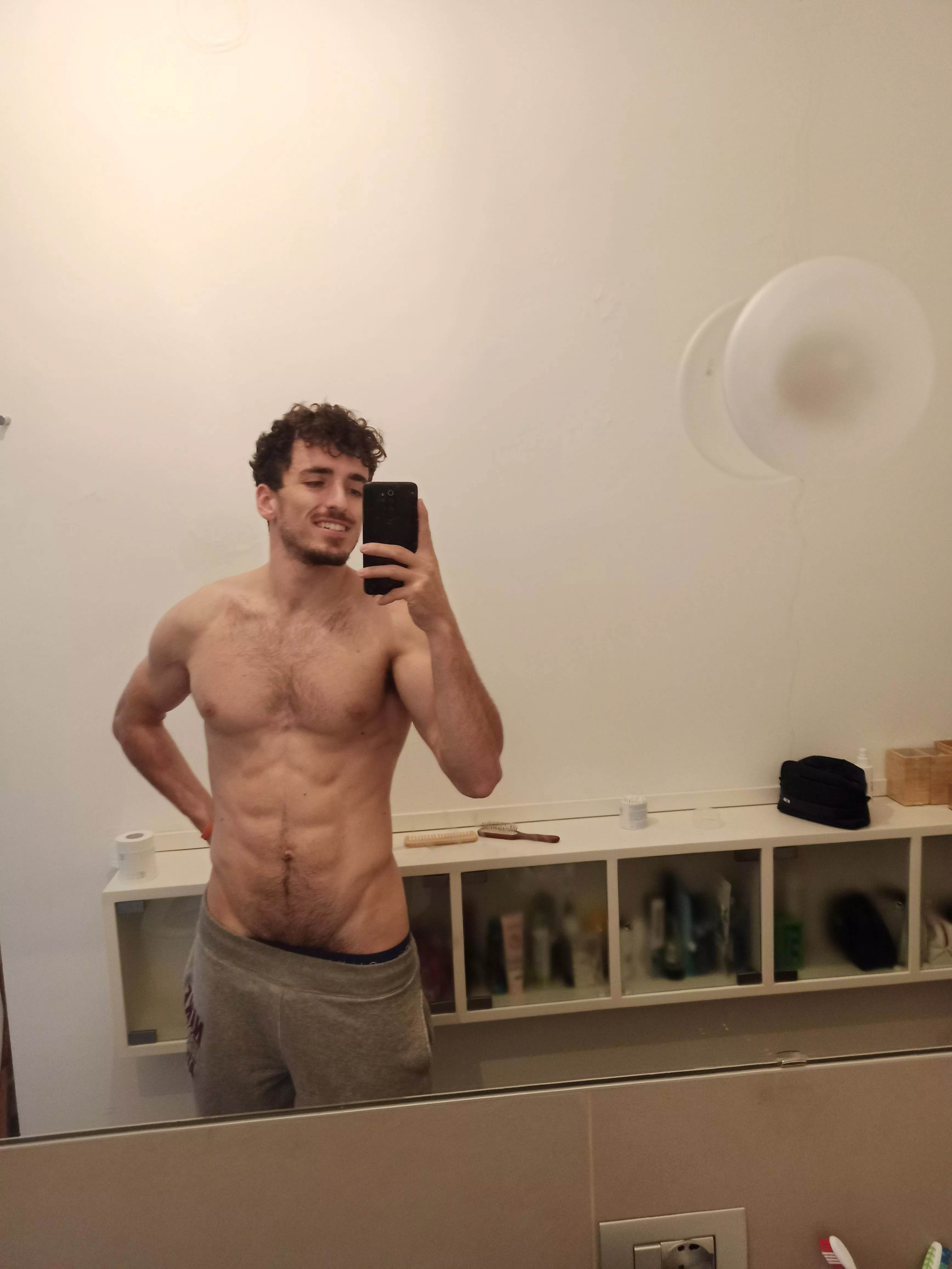 been hitting the gym lately :) very proud with the progress