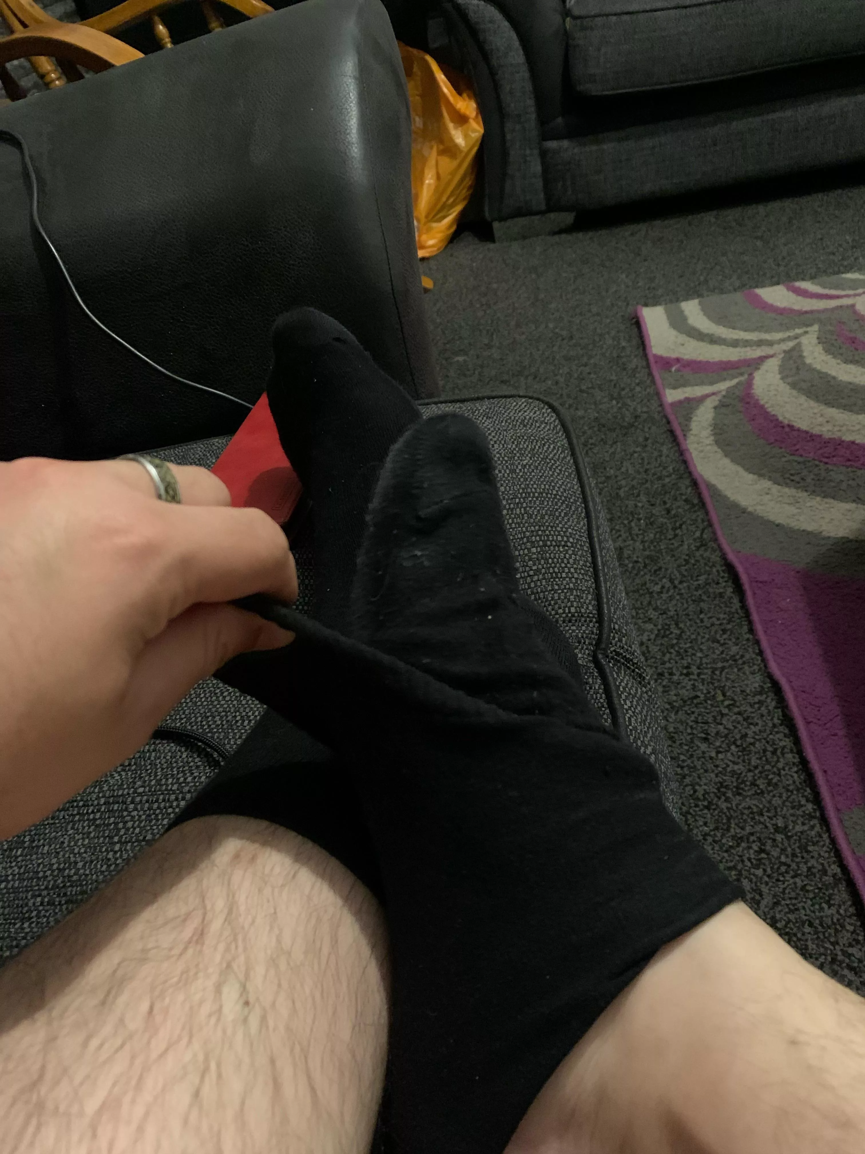 Been wearing these all day at work… wanna come see how strong they smell? Dms open for more