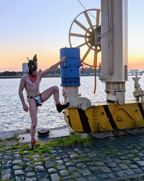 Being forced to be a good boy at Darklands in my cage