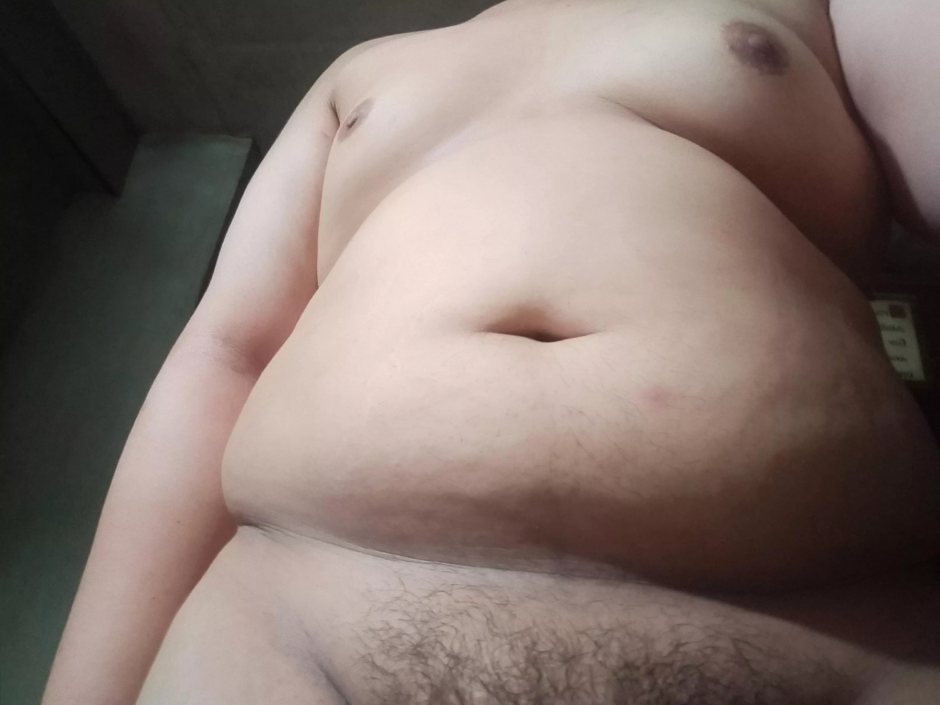 Belly rubs please? 😁