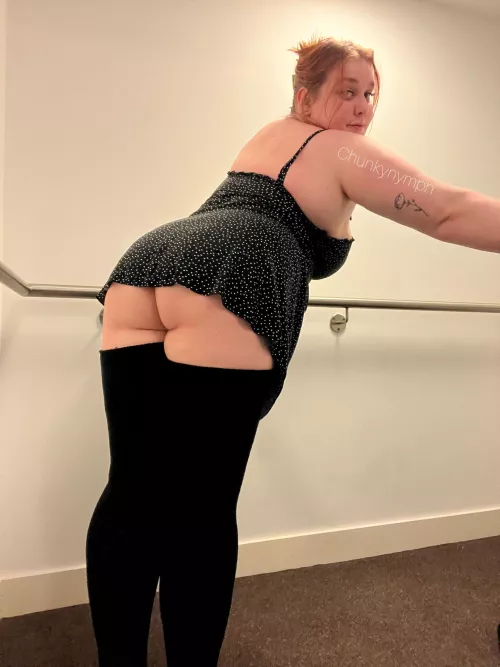 Bending over in public, I wore no panties for easy access