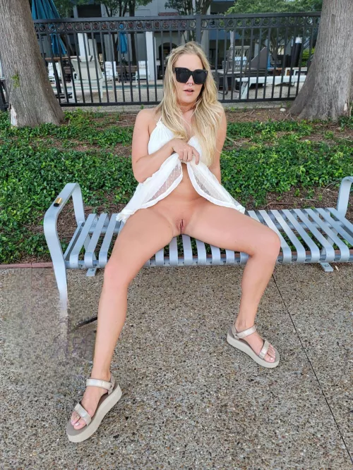 Betty wants literally everyone to see her pussy