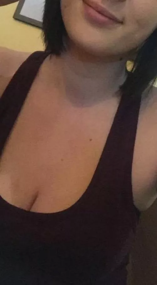 Bi girl here…I would love to see some couple pics ofthe wife you’re cheating on..