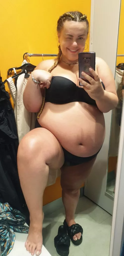 big belly - big tits 💋