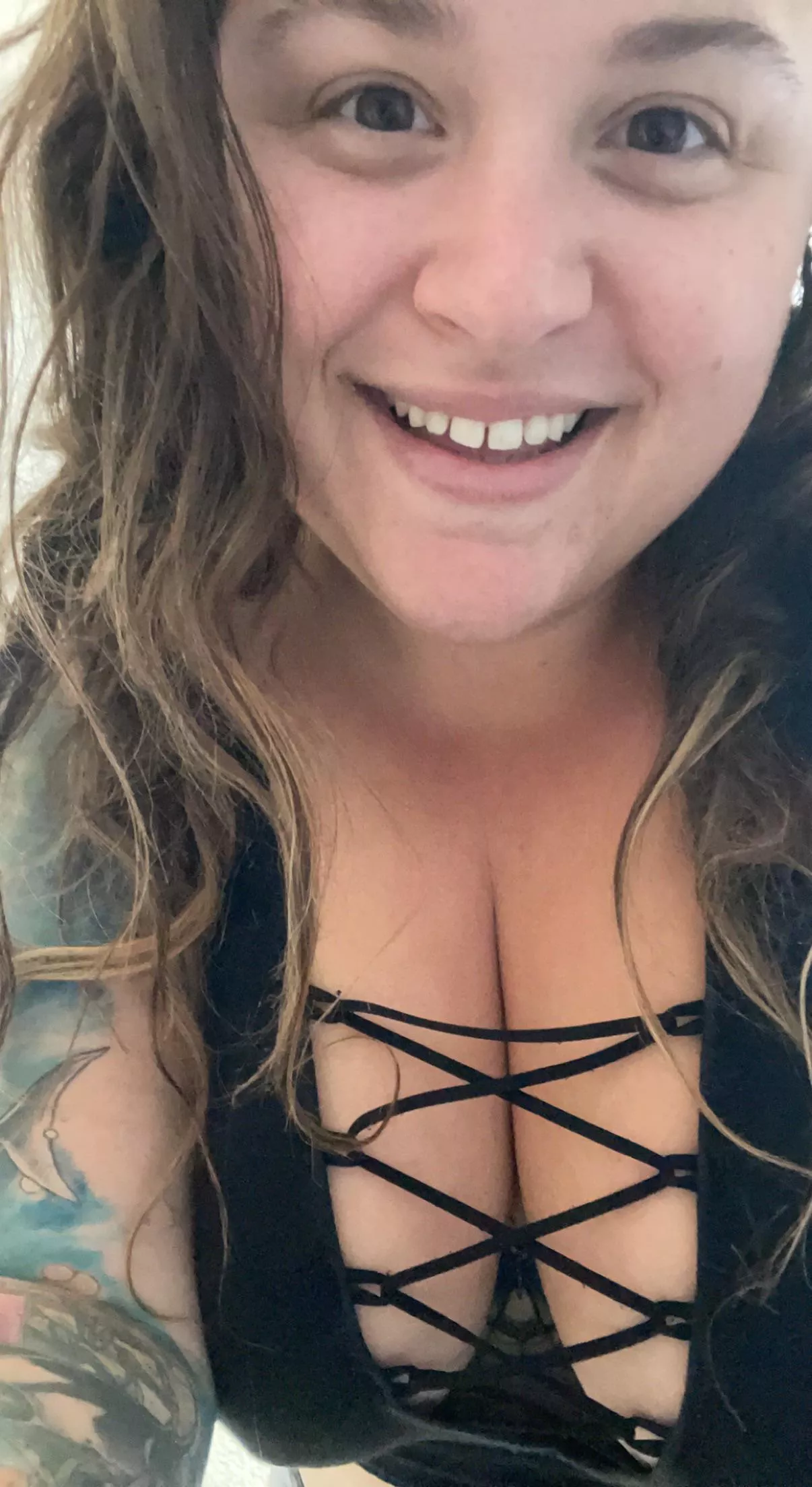 big natural titties ,tats and a flirtatious soul let this naughty bbw stoner brighten your day! big natural titties ,tats and a flirtatious soul let this naughty bbw stoner brighten your day!