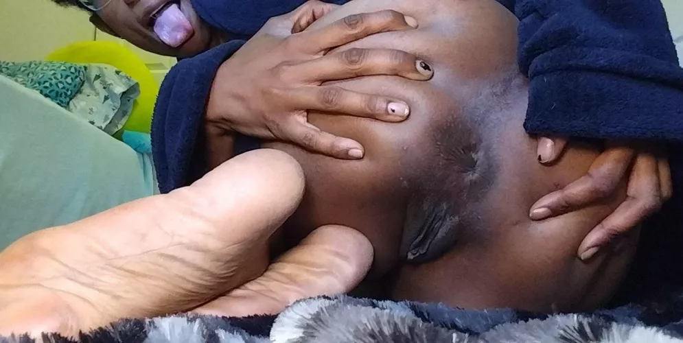 big soles with a tight ass 😌🥵💦 sc imarie4.20