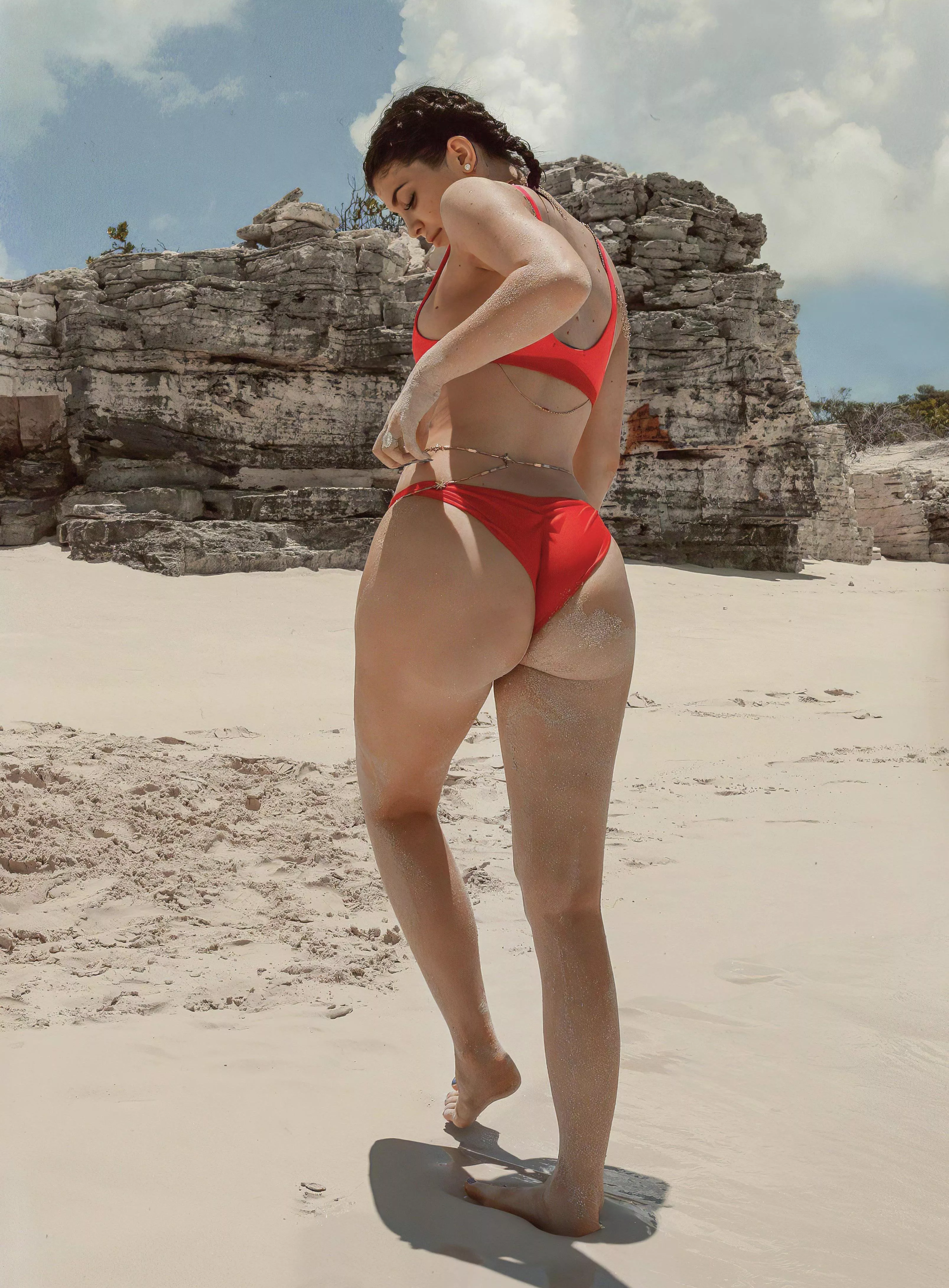 Bikini Babe with a perfect view