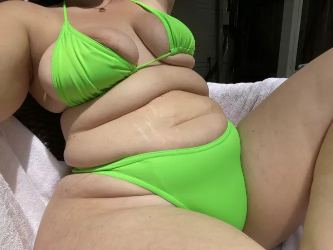 bikini doesn’t really fit and I don’t really care 😜