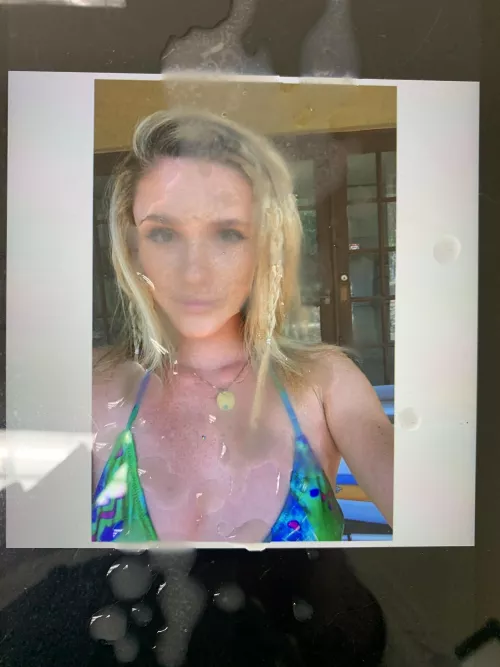 Blasting my load on her!