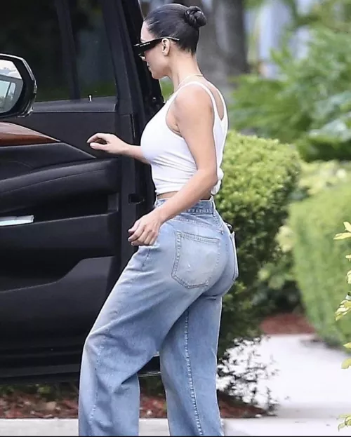 booty in jeans