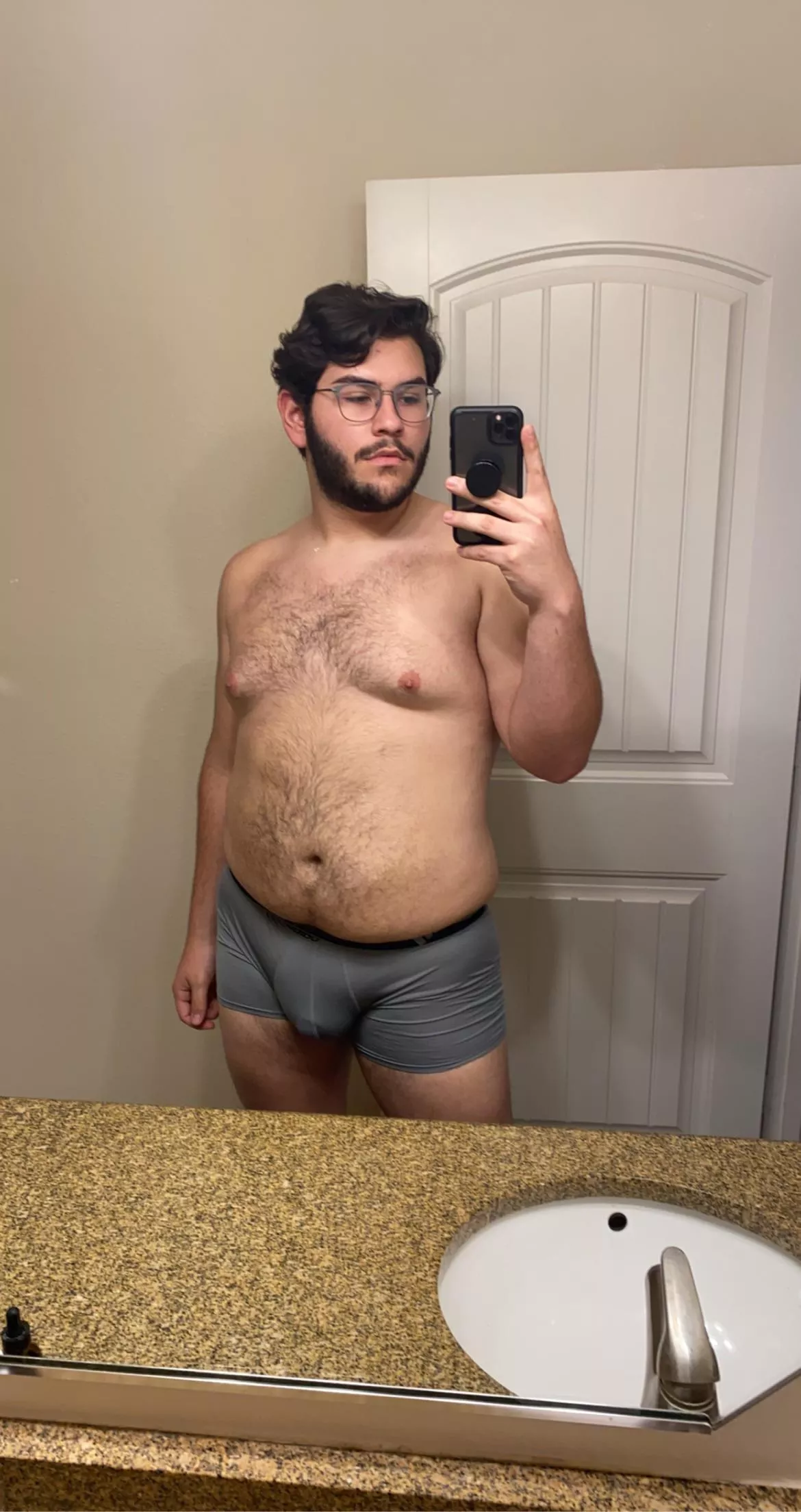 bored and horny 😈 hmu