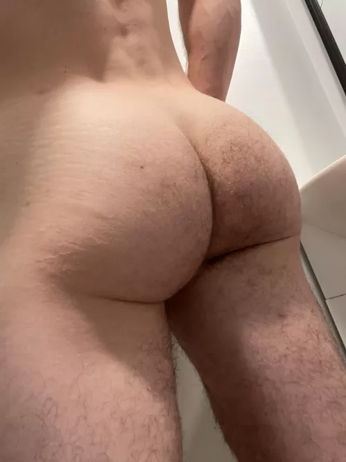 Bored and horny, what’s new